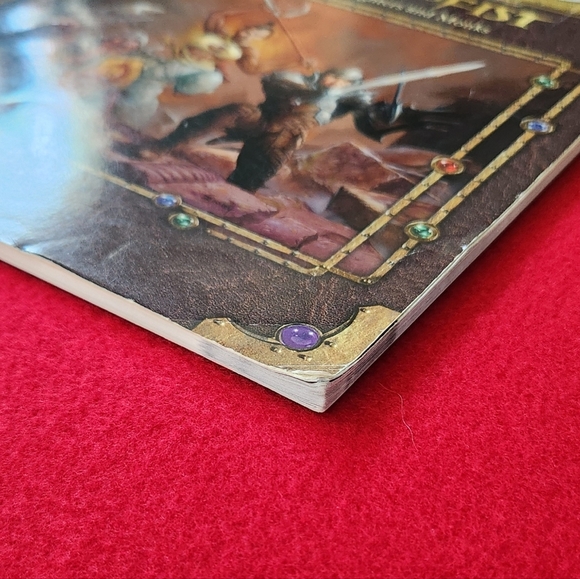 🗡️🥋 Dungeons & Dragons: Sword and Fist – A Guidebook to Fighters and Monks - Picture 3 of 15